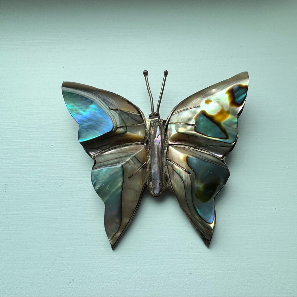 Vintage Mexican Sterling Silver 925 Abalone Butterfly Brooch Blue Green Pin - Picture 1 of 16